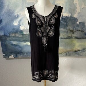 Cathy S Black Embroidered Sleeveless Tunic Pool/Beach cover up